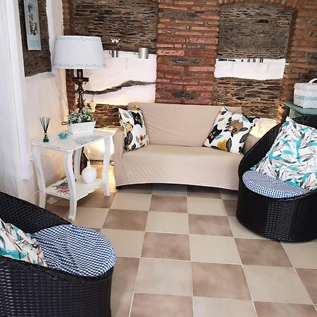 A Casa Do Mestre Lau - No Coracao Do Alentejo 特雷纳 外观 照片