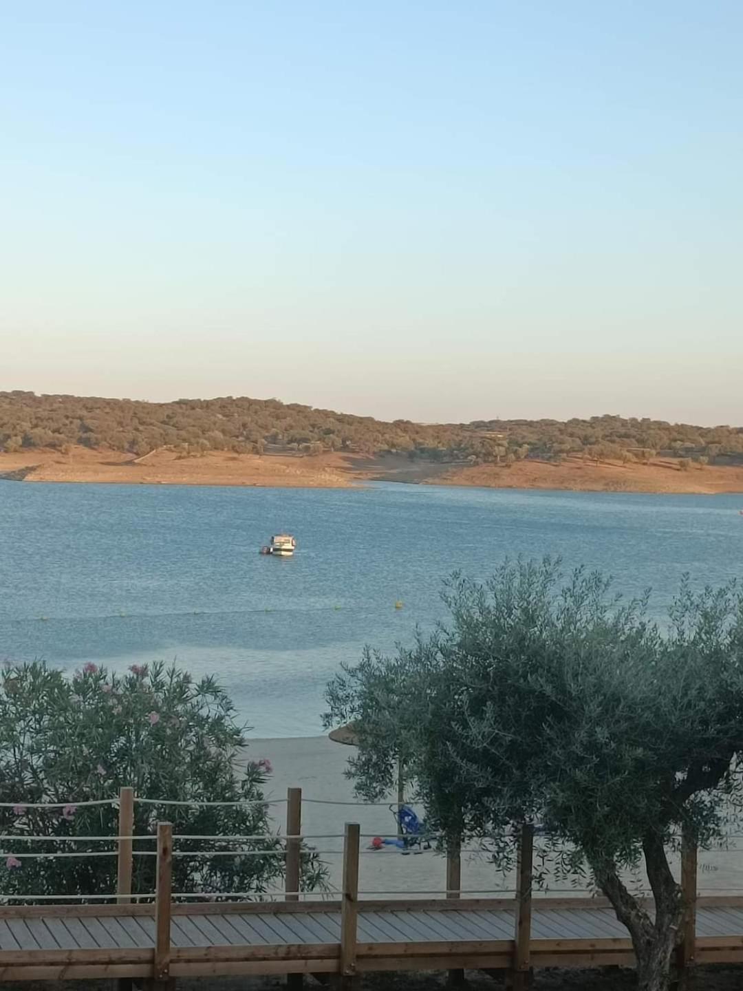 A Casa Do Mestre Lau - No Coracao Do Alentejo 特雷纳 外观 照片